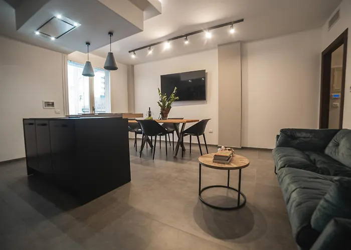 Suite Piazza Mazzini 90 Mq 5